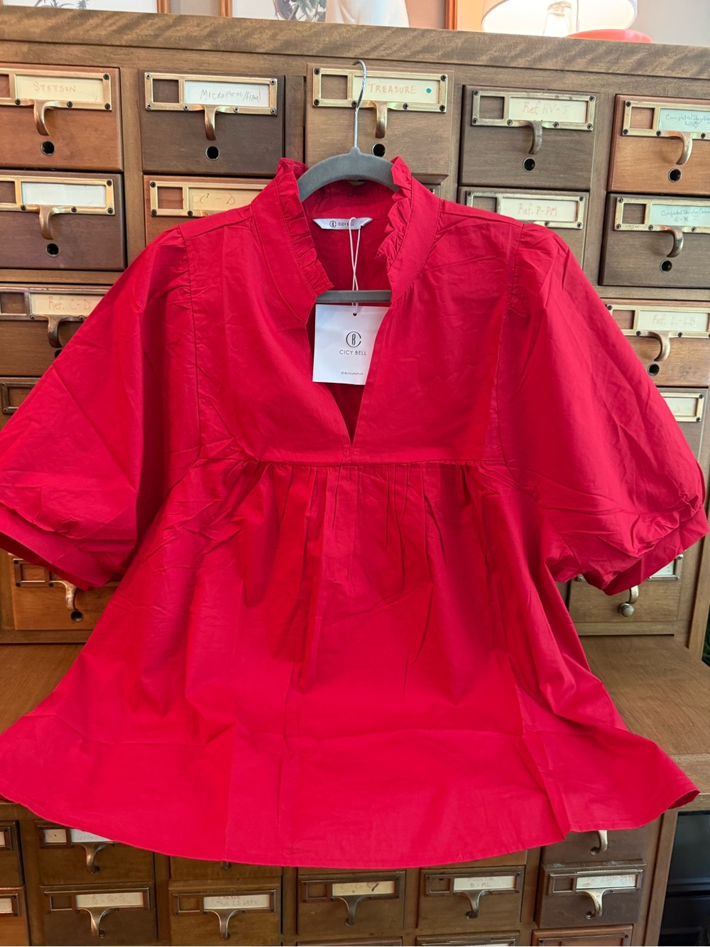 Women’s Red Ruffle-Neck Peasant Top NWT size XXL